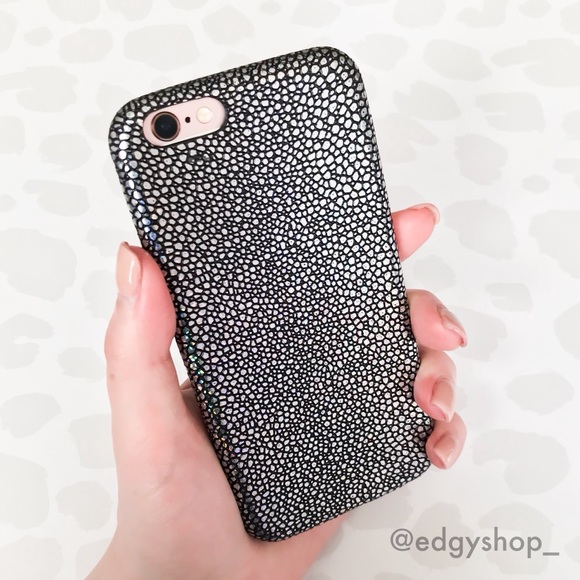THE EDGY SHOP Accessories - Textured Holographic iPhone Case